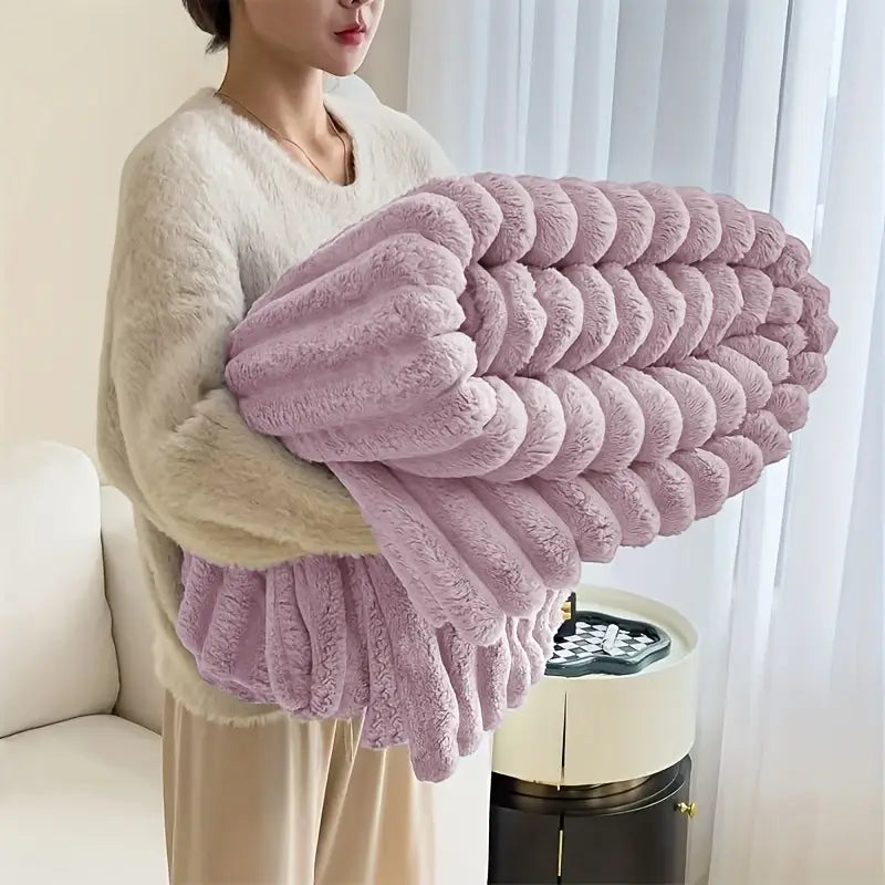 🔥2025 HOT SALE-49% OFF🔥+🔥FREESHIPPING🔥 Popular thickened rabbit plush nap blanket, flannel milk velvet cover blanket